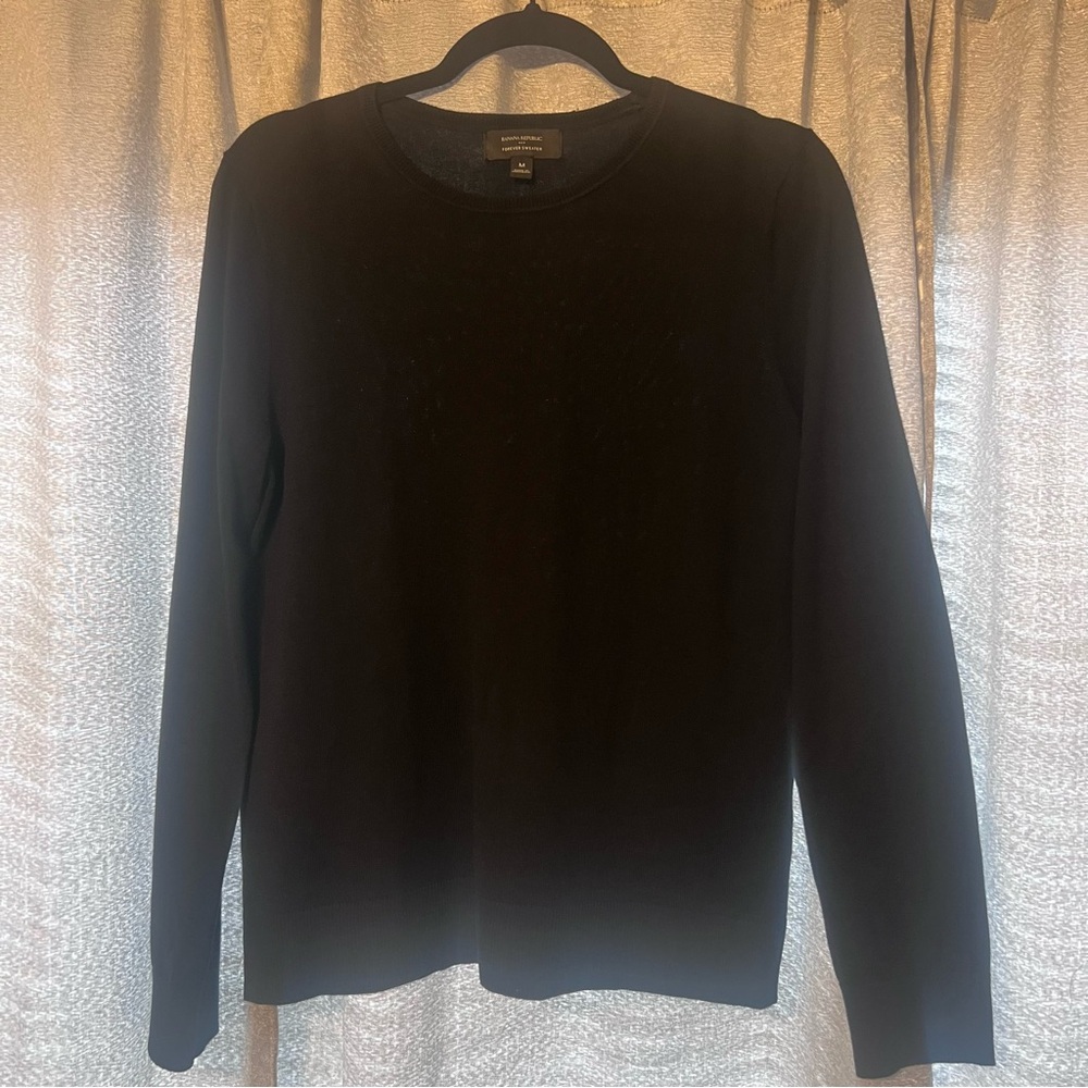 Banana Republic Black Long Sleeve Crewneck Pullover